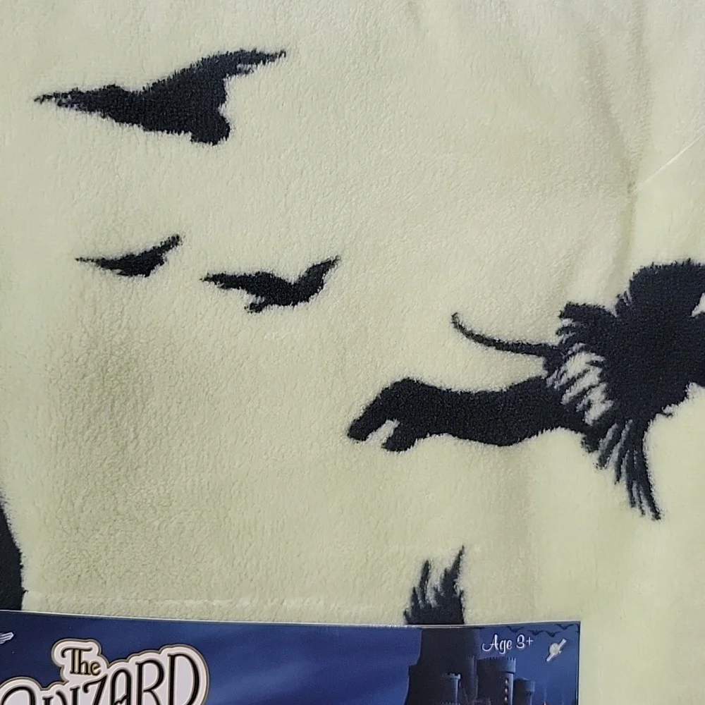 WICKED WITCH OF THE WEST FROM Wizard‎ of Oz Oversized Throw NWOT